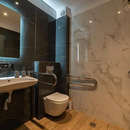 Horeizons Modern Living 公寓式酒店 3*