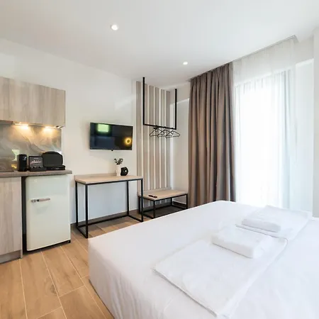 Horeizons Modern Living 3*