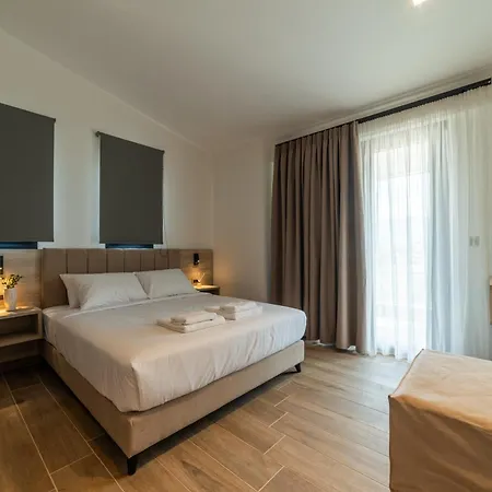 Horeizons Modern Living Hotel Vrasna